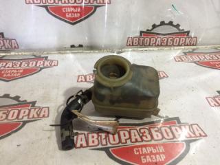 Фото запчасти бачок гидроусилителя TOYOTA COROLLA Б/У запчасть Запчасть бачок гидроусилителя TOYOTA COROLLA