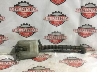 Запчасть бачок стеклоомывателя задний MITSUBISHI DELICA 1992