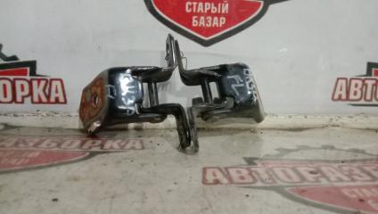 Запчасть петля двери передняя левая MAZDA AXELA 2006