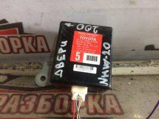 Запчасть блок управления дверьми TOYOTA PRIUS 2010