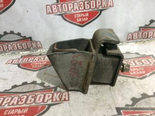 Запчасть подушка двигателя передняя левая NISSAN DATSUN TRUCK 1985