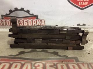 Запчасть колодки тормозные передние NISSAN CEDRIC 2001