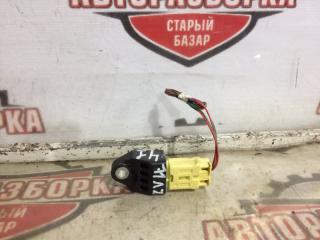 Запчасть датчик удара TOYOTA PRIUS ALPHA 2012
