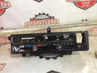 Блок управления климат-контролем NISSAN BLUEBIRD