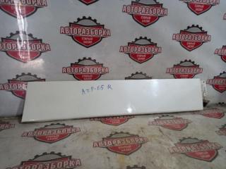 Накладка на крыло задняя правая TOYOTA NOAH