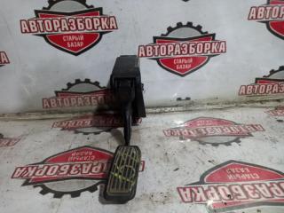 Запчасть педаль газа TOYOTA ESTIMA EMINA 1994
