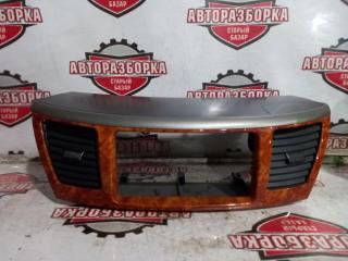 Консоль магнитофона TOYOTA NOAH 2004