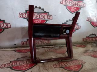 Консоль магнитофона TOYOTA CROWN