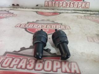 Форсунка омывателя HINO DUTRO 2006