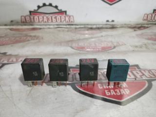 Реле HINO DUTRO 2006