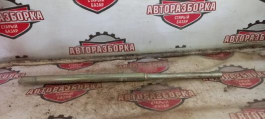 РУЧКА ДОМКРАТА MITSUBISHI FUSO CANTER GUTS 2001