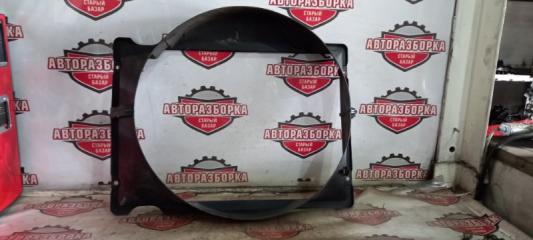 Диффузор радиатора основного NISSAN ATLAS 1999