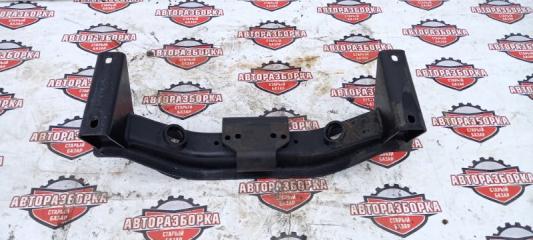 БАЛКА ПОД КПП NISSAN ATLAS 1999