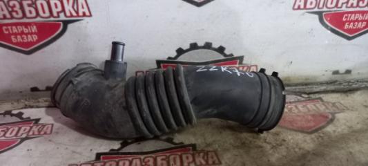 Запчасть патрубок воздушного фильтра TOYOTA VOXY 2009