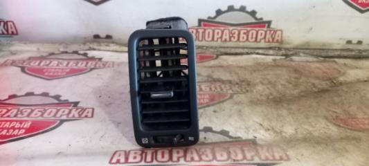 Решетка вентиляционная правая NISSAN GLORIA 1999