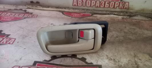 Запчасть ручка двери внутренняя задняя правая TOYOTA HARRIER 2000