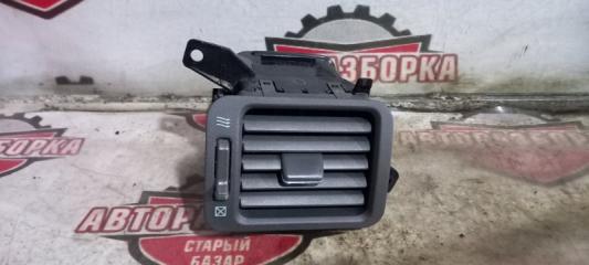 Решетка вентиляционная левая TOYOTA CHASER 2000