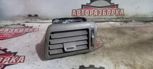 Решетка вентиляционная правая NISSAN GLORIA 2000