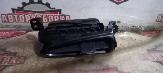 Решетка вентиляционная правая TOYOTA WISH 2009