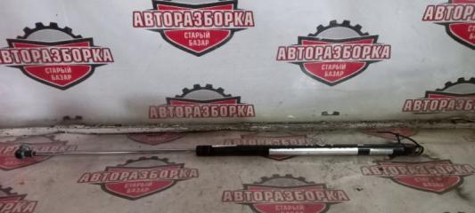 Амортизатор двери багажника задний левый TOYOTA CARINA