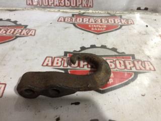 Крюк буксировочный HINO DUTRO 2006