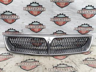 РЕШЕТКА РАДИАТОРА MITSUBISHI DIAMANTE 2003