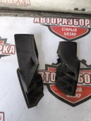 Уголок жабо TOYOTA MARK II 2001 контрактная Уголок жабо TOYOTA MARK II 2001