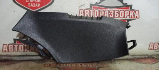 Запчасть накладка на торпеду TOYOTA VOXY 2021