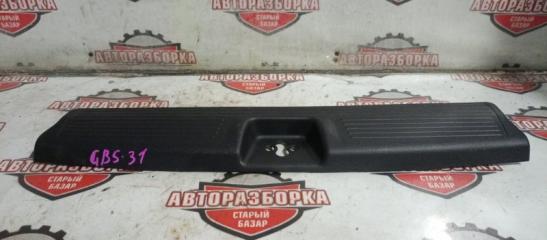 Накладка замка багажника HONDA FREED 2022