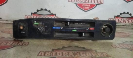 Блок управления климат-контролем задний TOYOTA MASTER ACE SURF 1988