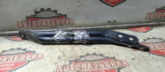 Запчасть крепление балки NISSAN DUALIS 2007