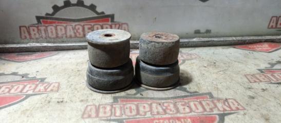Запчасть подушка кабины TOYOTA DYNA 1990