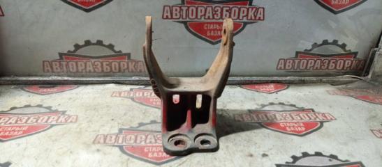 КРЕПЛЕНИЕ КАБИНЫ TOYOTA DYNA 1986