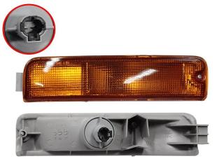 Поворотник передний правый NISSAN TERRANO