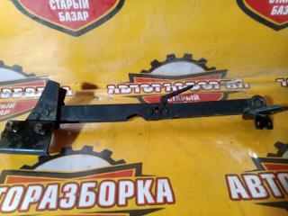 Фиксатор кабины ISUZU ELF 1996