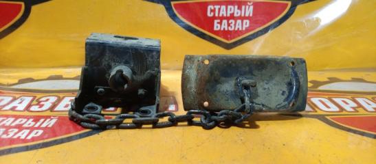 Крепление запасного колеса NISSAN ATLAS 2015