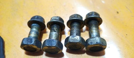 Болт кардана MAZDA TITAN 1981