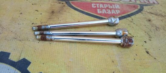 Болт крепления запаски DAIHATSU TERIOS KID 2000 контрактная Болт крепления запаски DAIHATSU TERIOS KID 2000