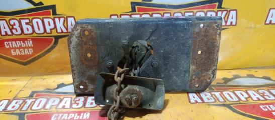 Крепление запасного колеса NISSAN ATLAS 1989