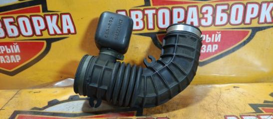 Запчасть патрубок воздушного фильтра SUZUKI ESCUDO 2003