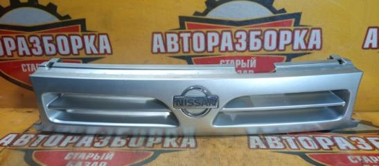 Запчасть решетка радиатора NISSAN Primera 1991