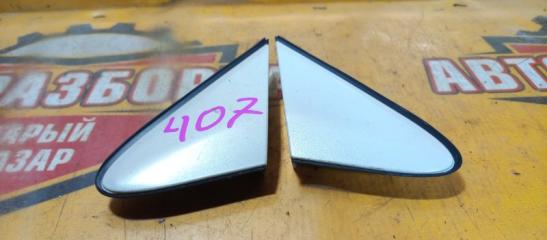 Уголок крыла TOYOTA GAIA 1999