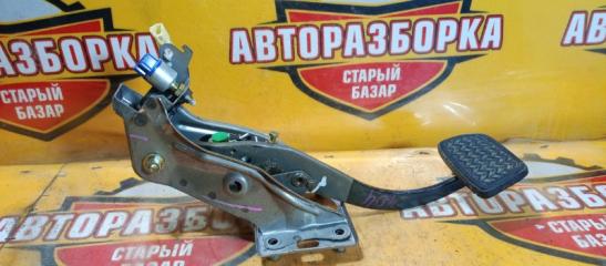 Педаль тормоза TOYOTA MARK II 2004