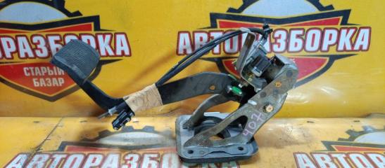 Педаль тормоза TOYOTA GAIA 1999