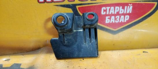 Брызговик правый HONDA FREED