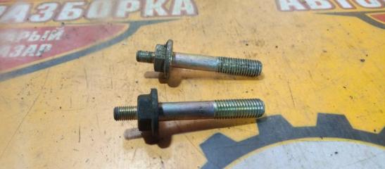 Болт стартера ISUZU ELF 1995