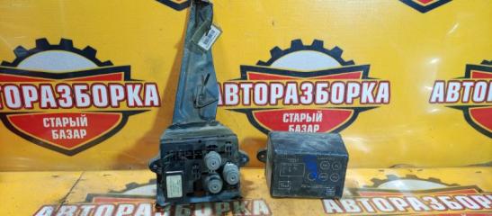 Блок предохранителей MITSUBISHI CHARIOT 1989