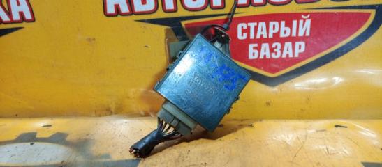 Блок управления дверьми TOYOTA CARINA