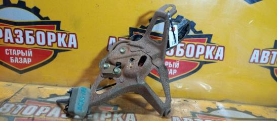 Педаль ручного тормоза TOYOTA CROWN 2004