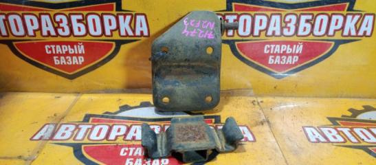 Чашка рессоры NISSAN ATLAS 1996